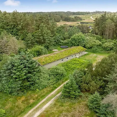 Feriehus Yngve - 1-2km From The Sea By Interhome