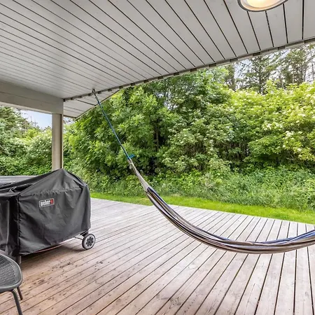 Сasa de vacaciones Yngve - 1-2km From The Sea By Interhome *