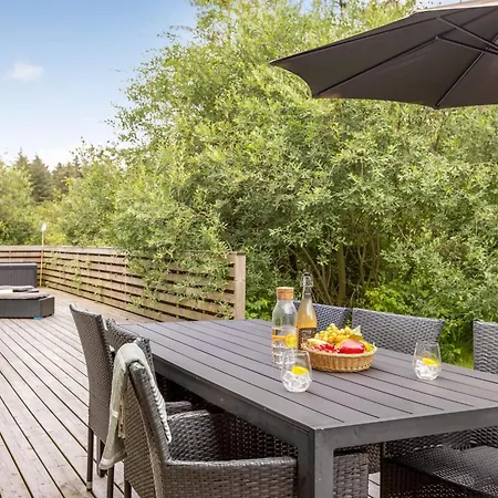 Yngve - 1-2km From The Sea By Interhome