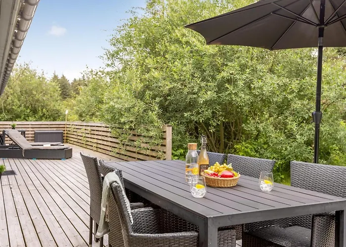 Yngve - 1-2km From The Sea By Interhome