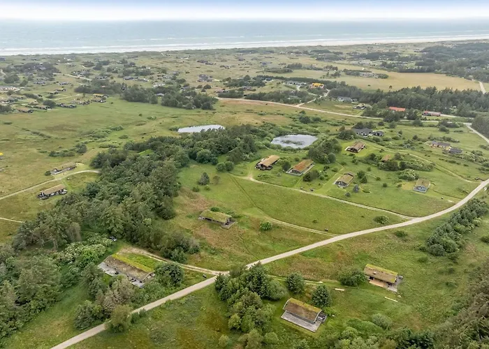 Сasa de vacaciones Yngve - 1-2km From The Sea By Interhome